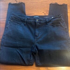 Judy Blue slim fit distressed jeans size 15/32 #76